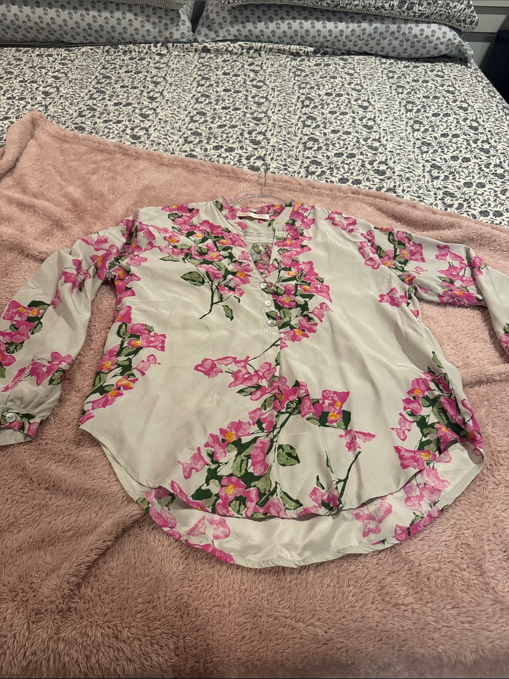 Natalie Martin Pink Floral Button-Front Blouse on Cream